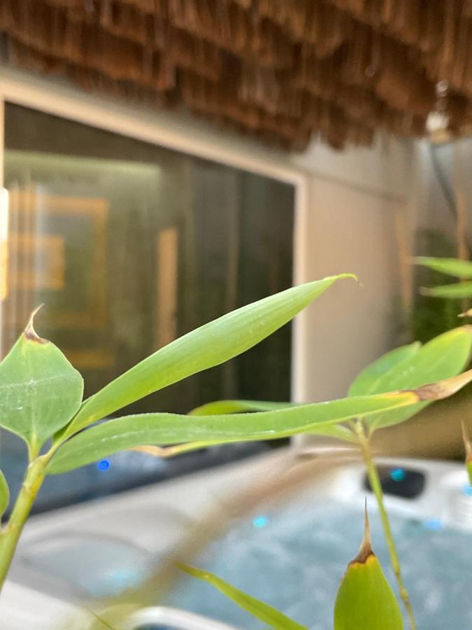 Athens Warehouse Boutique Hotel & Suites Екстер'єр фото