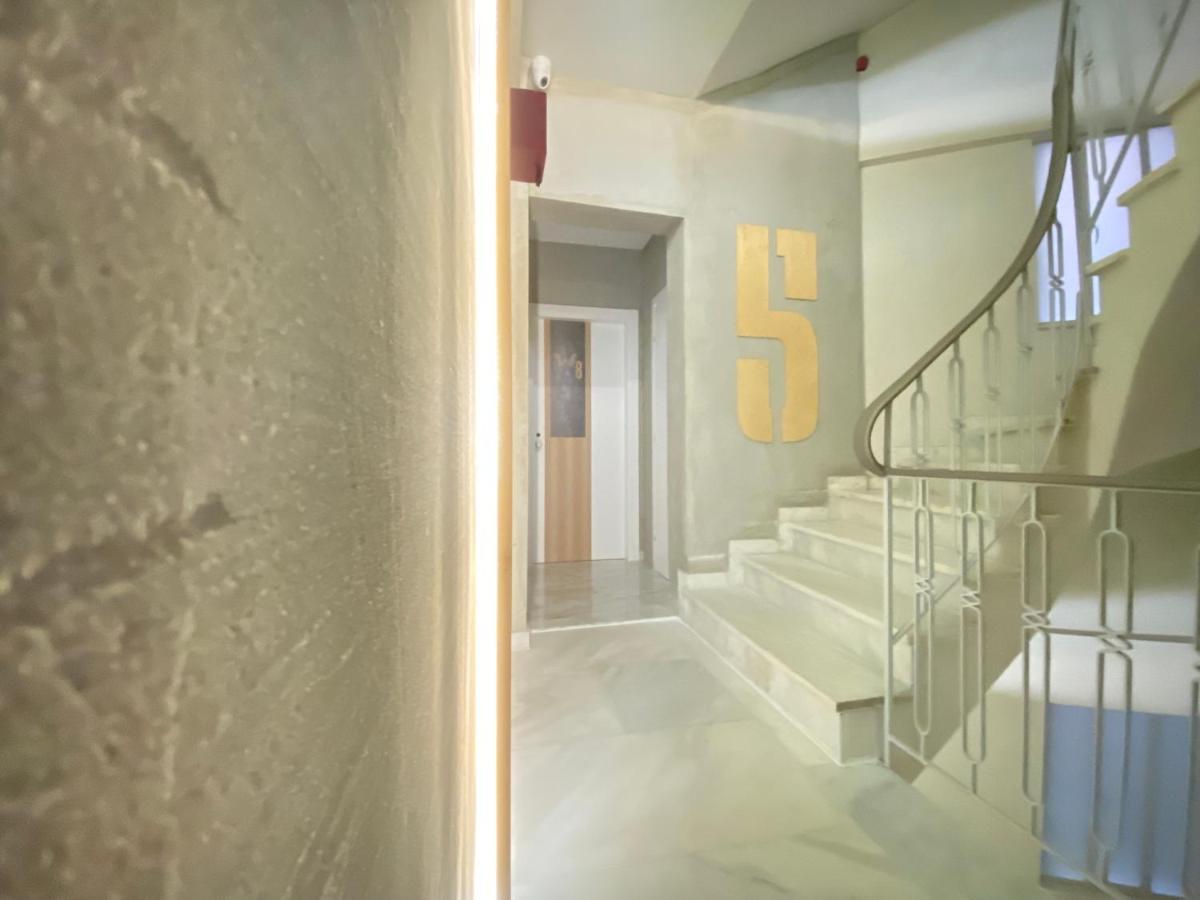 Athens Warehouse Boutique Hotel & Suites Екстер'єр фото